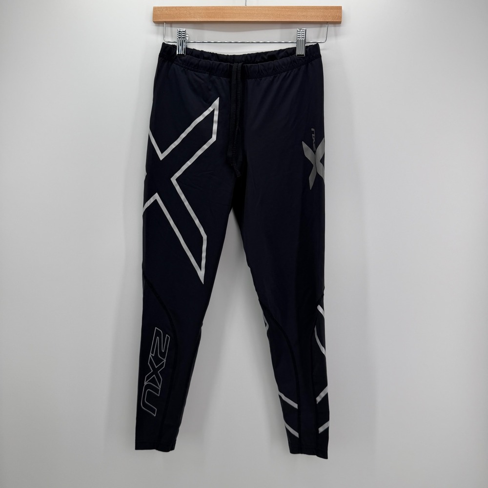 2XU Compression Leggings Womens M Black Reflective Athletic Running Tights 7/8